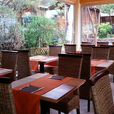 Cala Blanca Villaggio Alberghiero ホリデーパーク